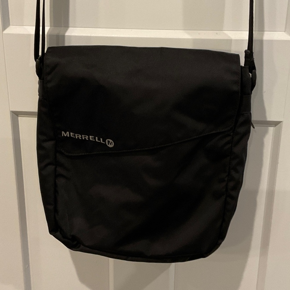 Merrell Black Messenger Bag for Men